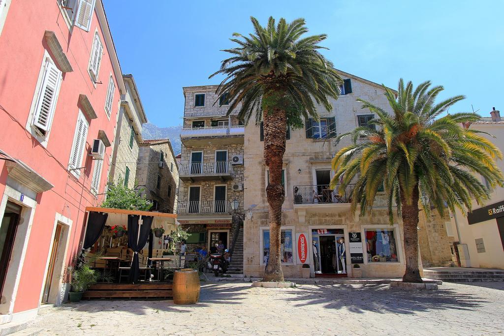 Apartment Adriatica City มาคาร์สกา ภายนอก รูปภาพ