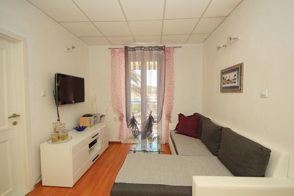 Apartment Adriatica City มาคาร์สกา ภายนอก รูปภาพ